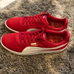 Brand new Puma sneakers!